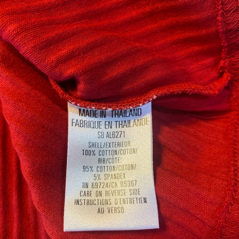 Columbia Women's Red Sleeveless Ribbed Mock-Neck Top - Picture 5 of 7